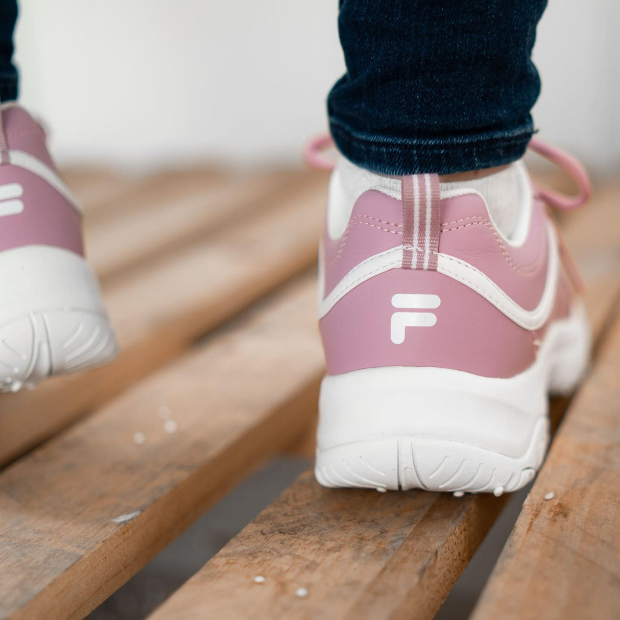 FILA<br>Fila Strada low damesko
