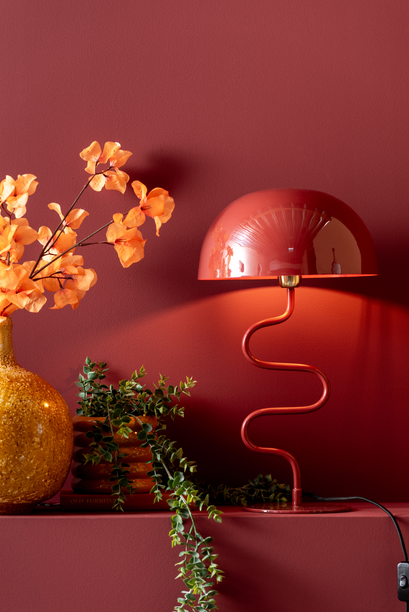 Table lamp Twist enamel red ochre