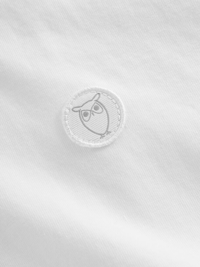 Knowledge Cotton Apparel LOKE badge tee - Regenerative Organic Certified� - GOTS/Vegan Hvid