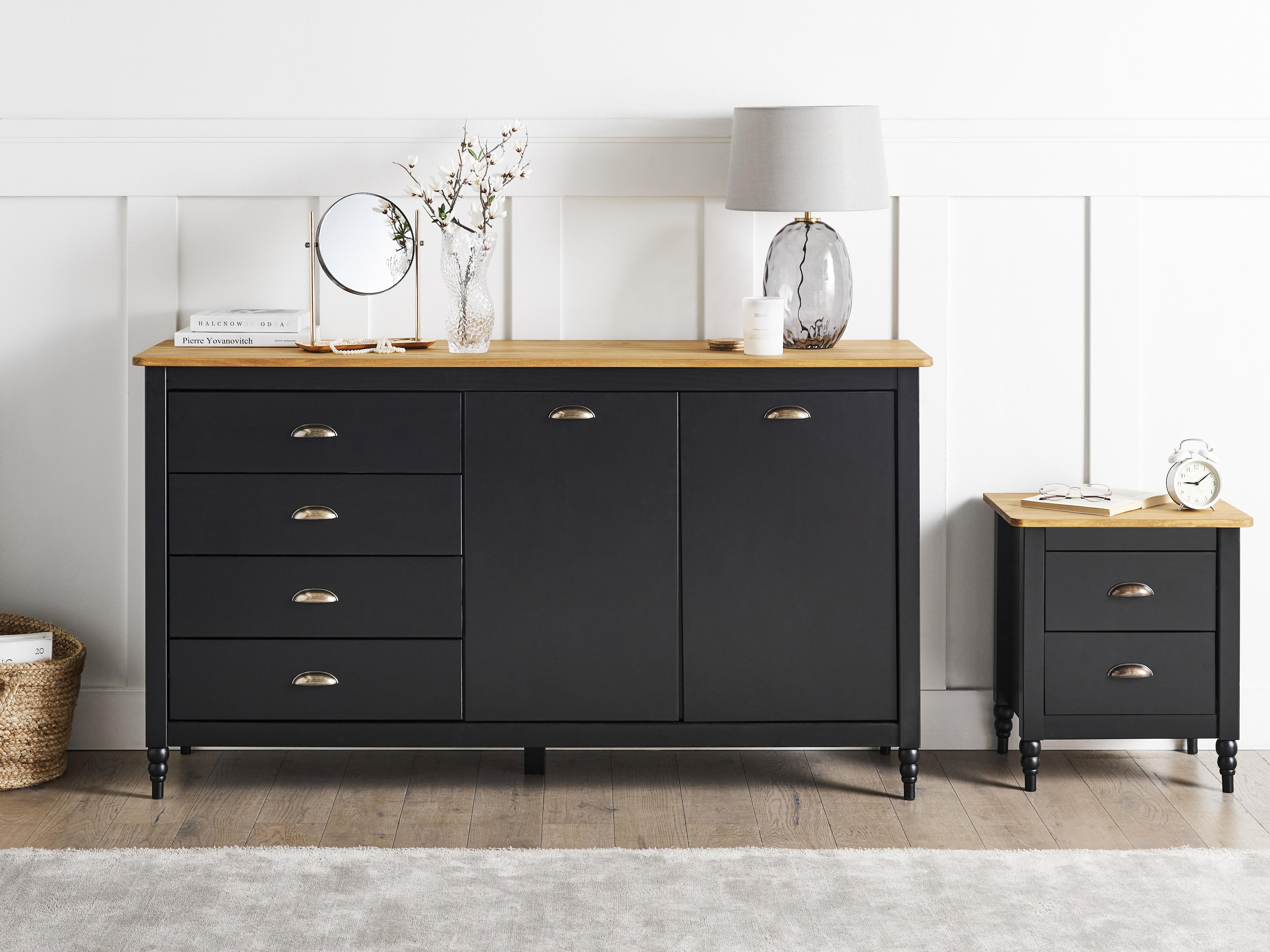 Dressoir met 2 deuren SHILLINGTON Dennenhout Zwart