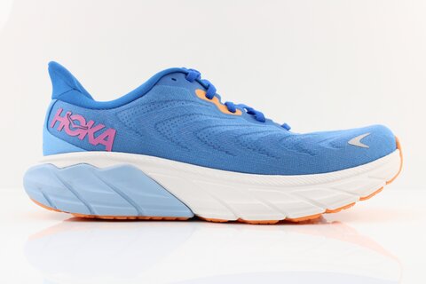 HOKA Arahi 6