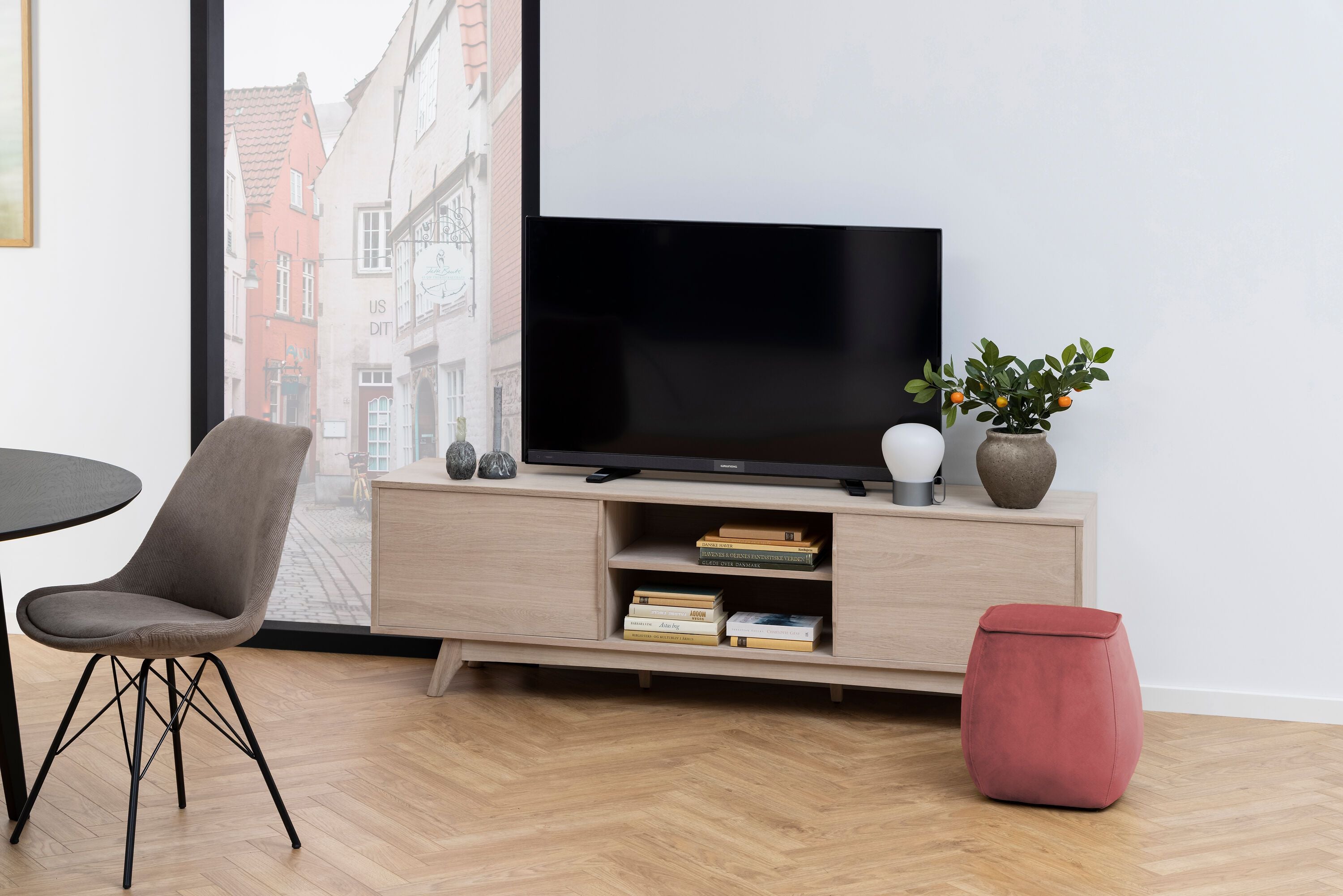 REECE TV-Möbel Eichefurn.wspigm.2T2Tabl - Eiche / B: 180.0 cm x T: 44.0 cm x H: 55.0 cm