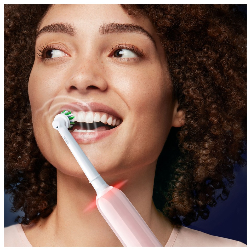 Oral-B - Pro3 Pink Elektrisk Tandbørste + Ekstra CA Børstehoved