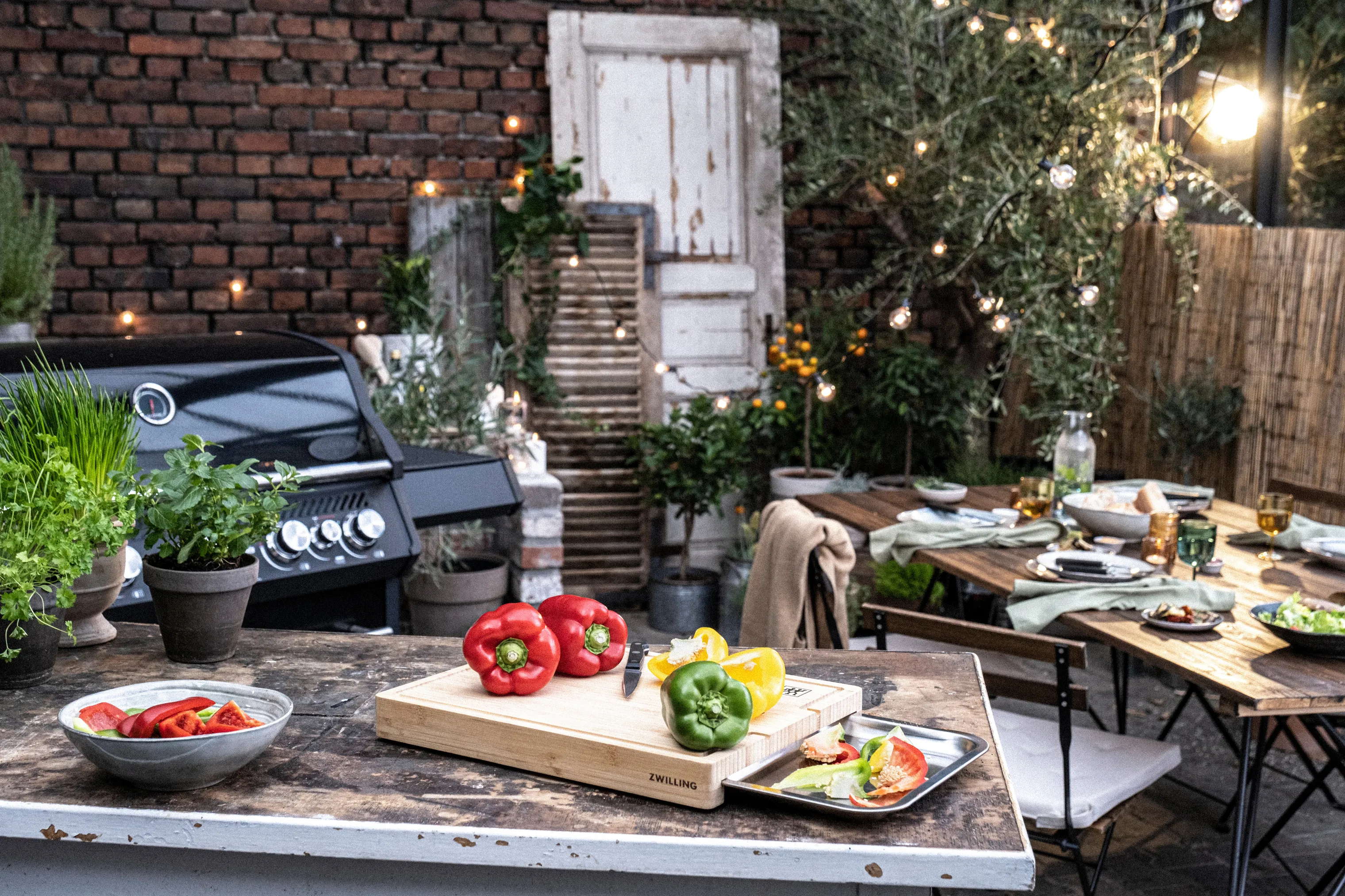 Zwilling BBQ+ Skærebræt med bakke