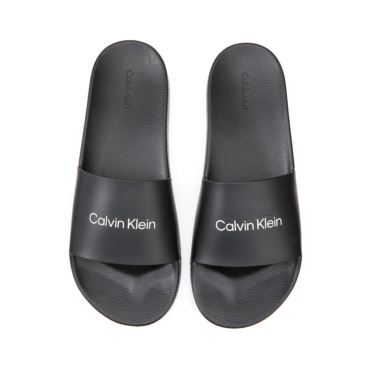 CALÇAS JEANS CALVIN KLEIN<br>Chinelo
