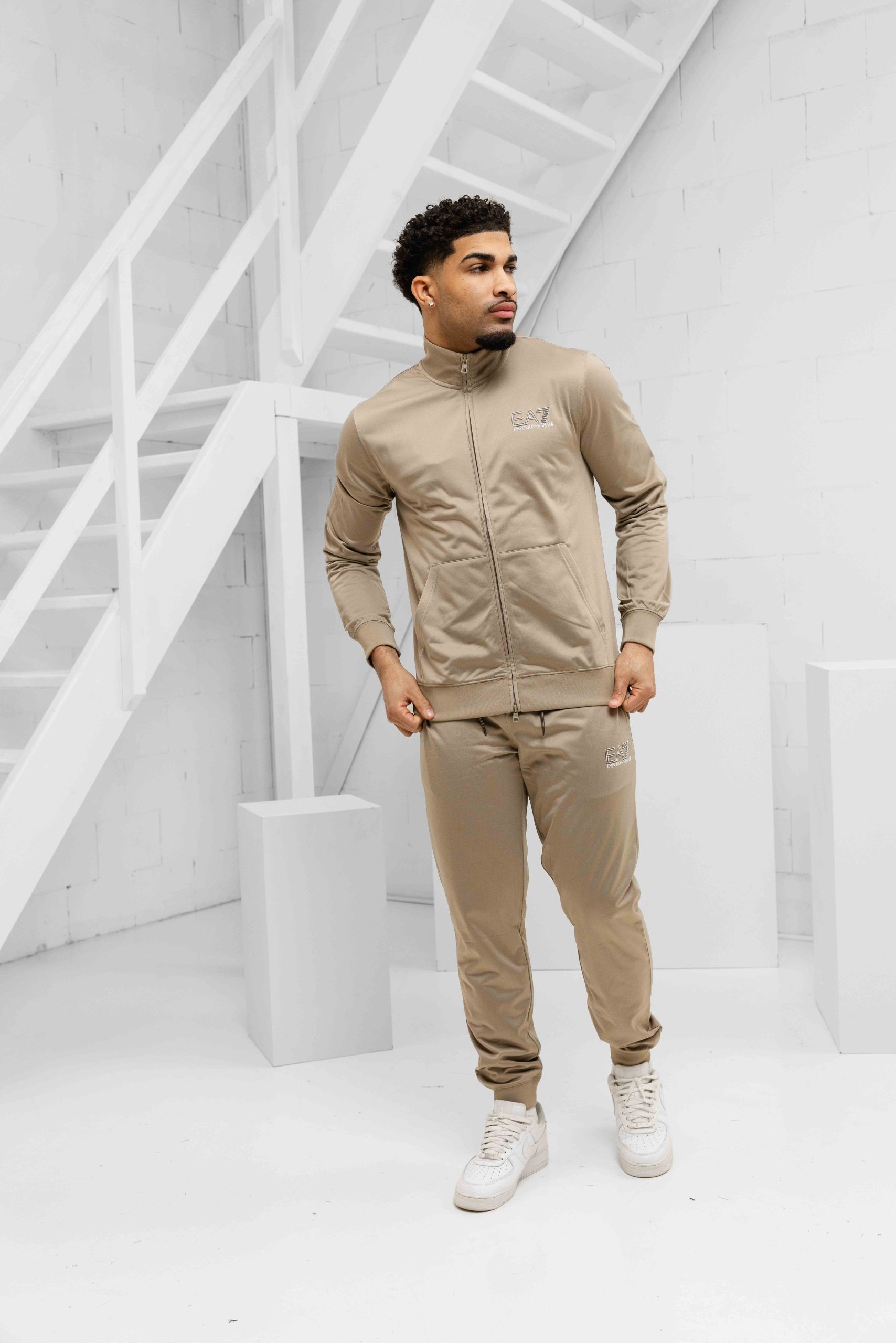 EA7 Emporio Armani 7M001320 Trainingspak Heren Beige
