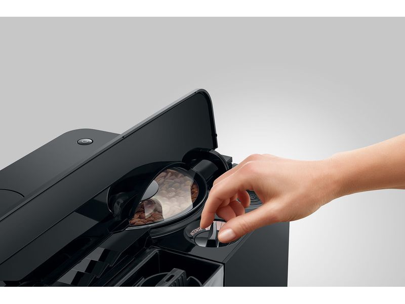 JURA Kaffeevollautomat C8 Piano Black (SA) Vollautomat für eine grosse Auswahl an Kaffee- und Milchspezialitäten