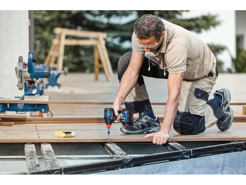 Bosch Professional Akku-Schlagschrauber GDX 18V-210 C Solo 18-Volt-Akku-Drehschlagschrauber mit 2-in-1-Werkzeugaufnahme