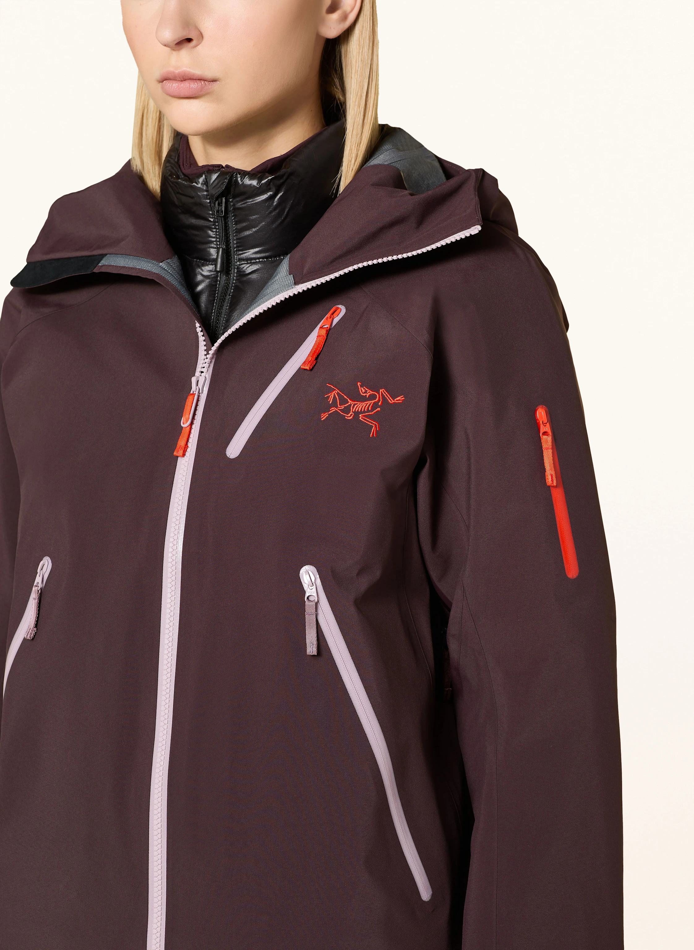 ARC'TERYX Hardshell-Skijacke NITA
