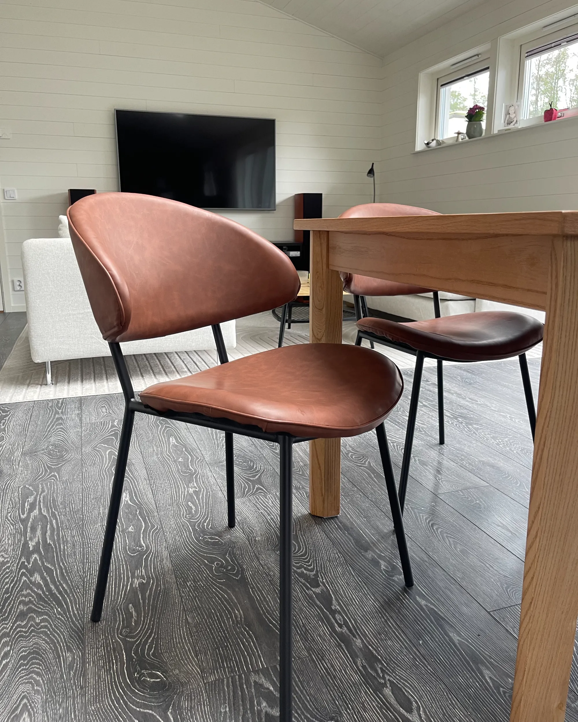 Set van 2 eetkamerstoelen KIANA Kunstleer Bruin