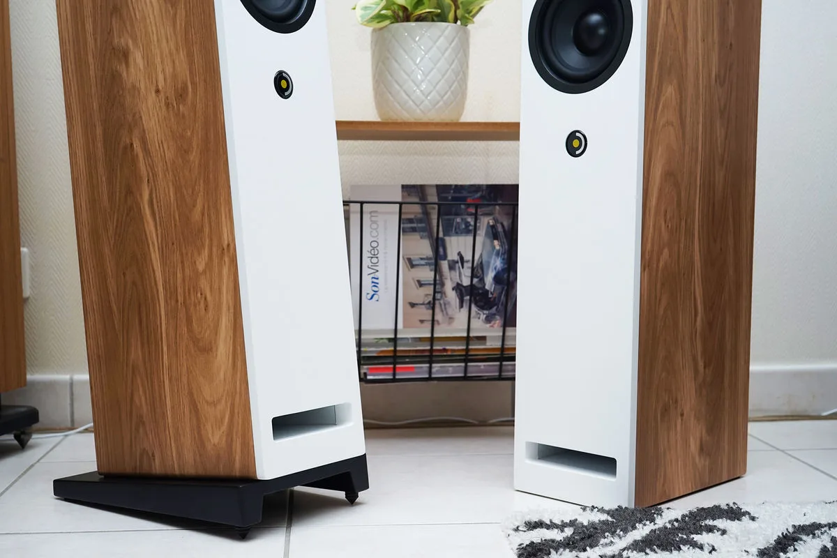 Davis Acoustics Krypton 6 Blanc (la paire) Enceintes colonne