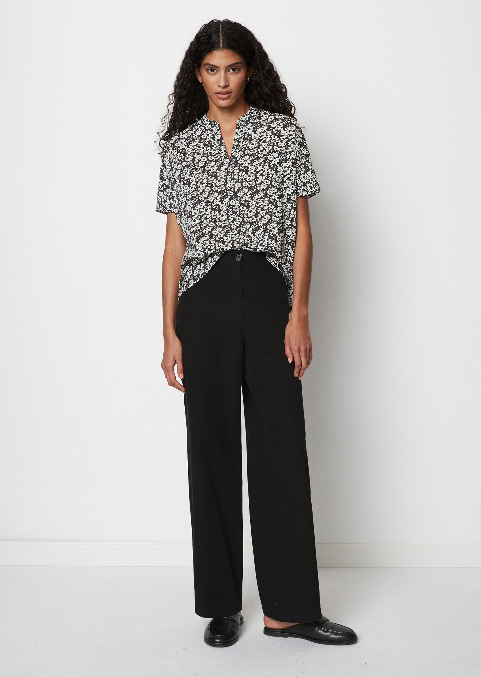 Kurzarm-Jersey-Bluse relaxedaus bedrucktem Single Jersey
