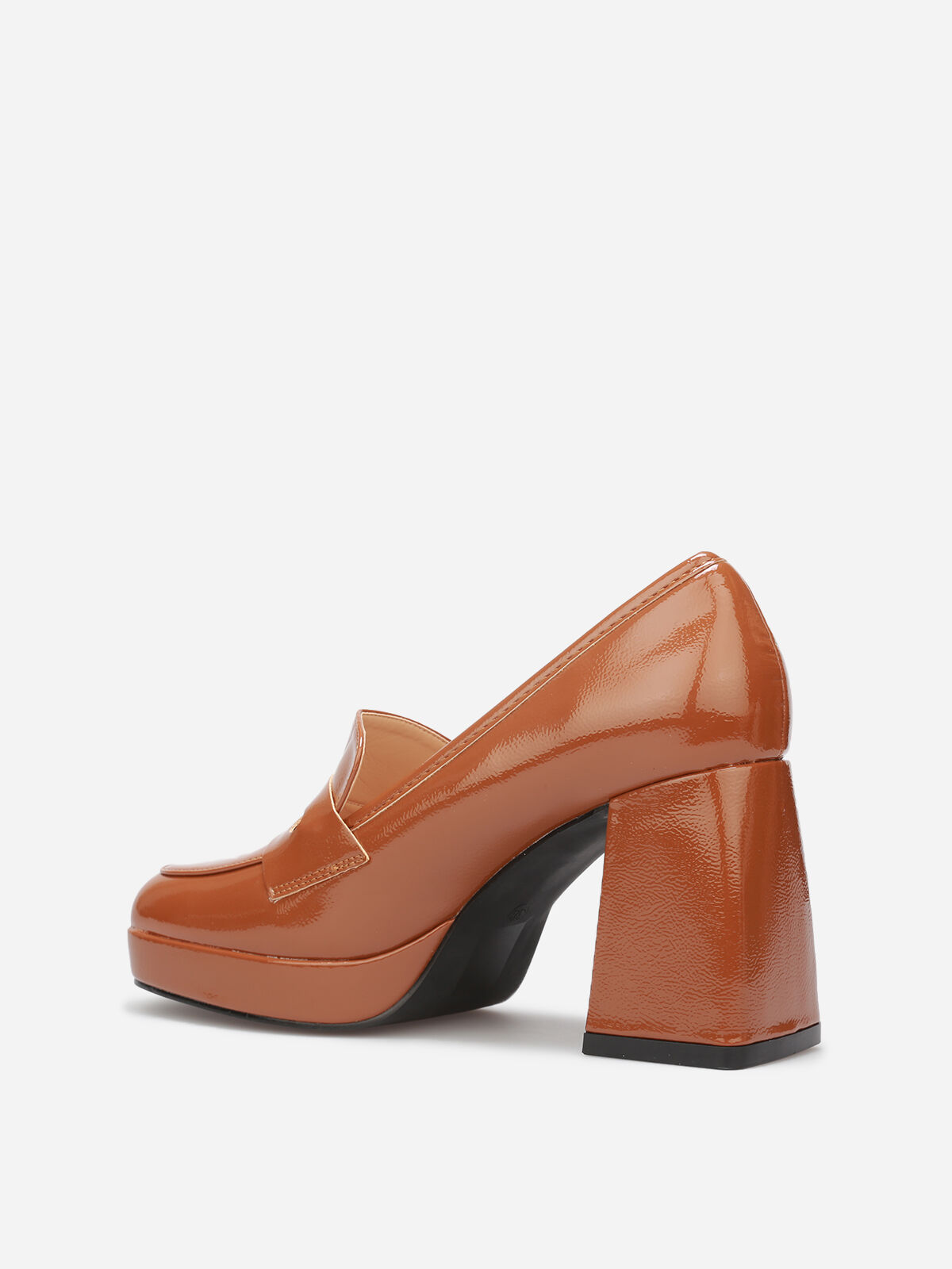 Mocassins vernis à talon- Marron clair