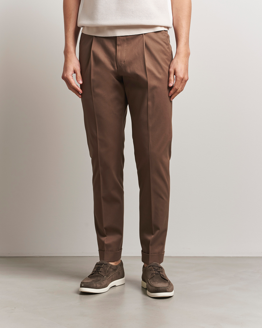 Tiger of Sweden Tenuta Pleated Cotton Trousers Warm Brown
