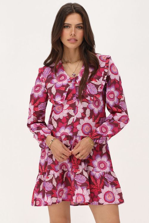 Bruine jurk met roze bloemenprint