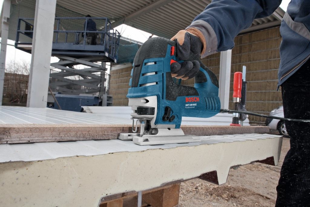 Bosch GST 150 BCE Decoupeerzaagmachine in L-Boxx - 0601513003