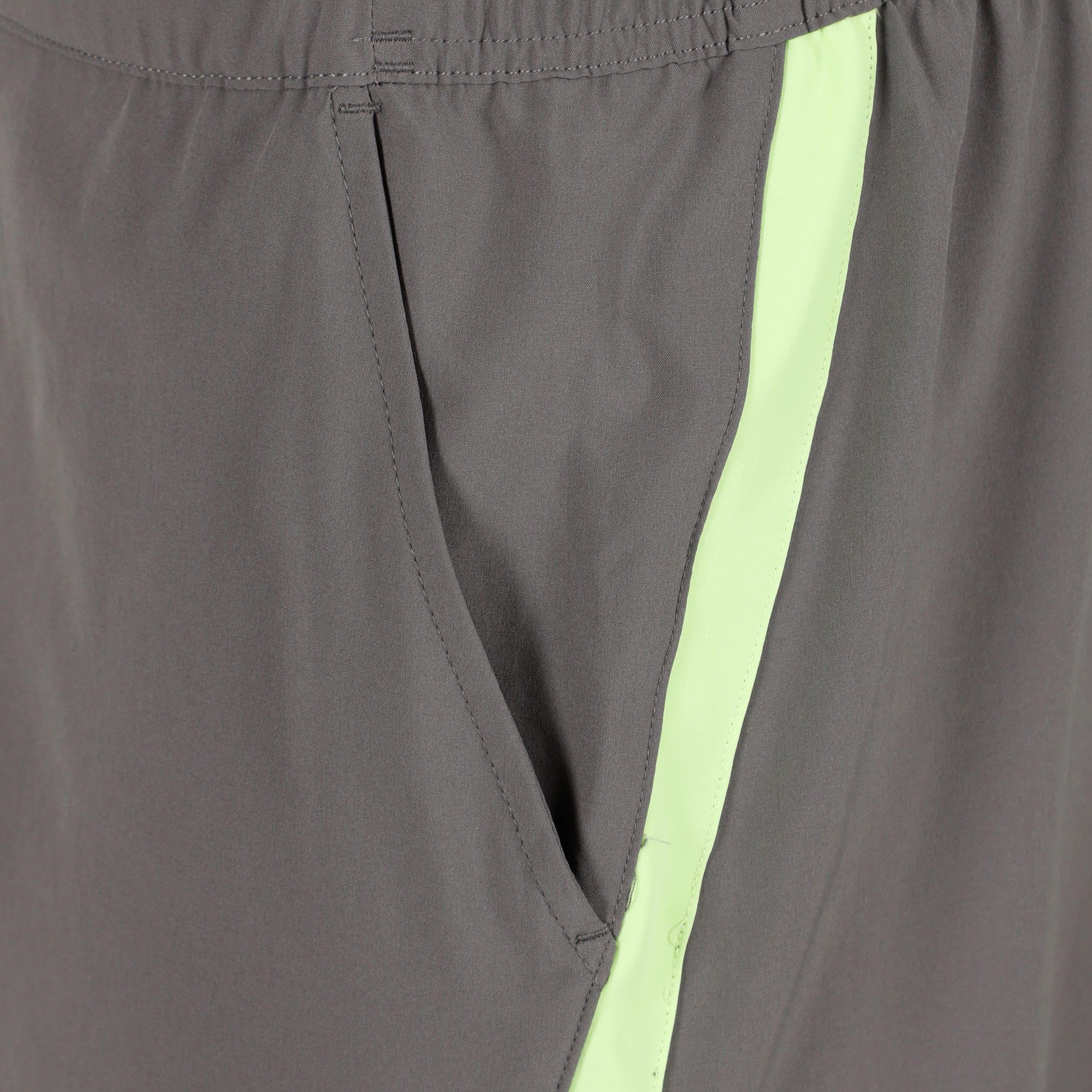 Lotto Tech IV D1 7in Shorts Hommes - Gris Foncé
