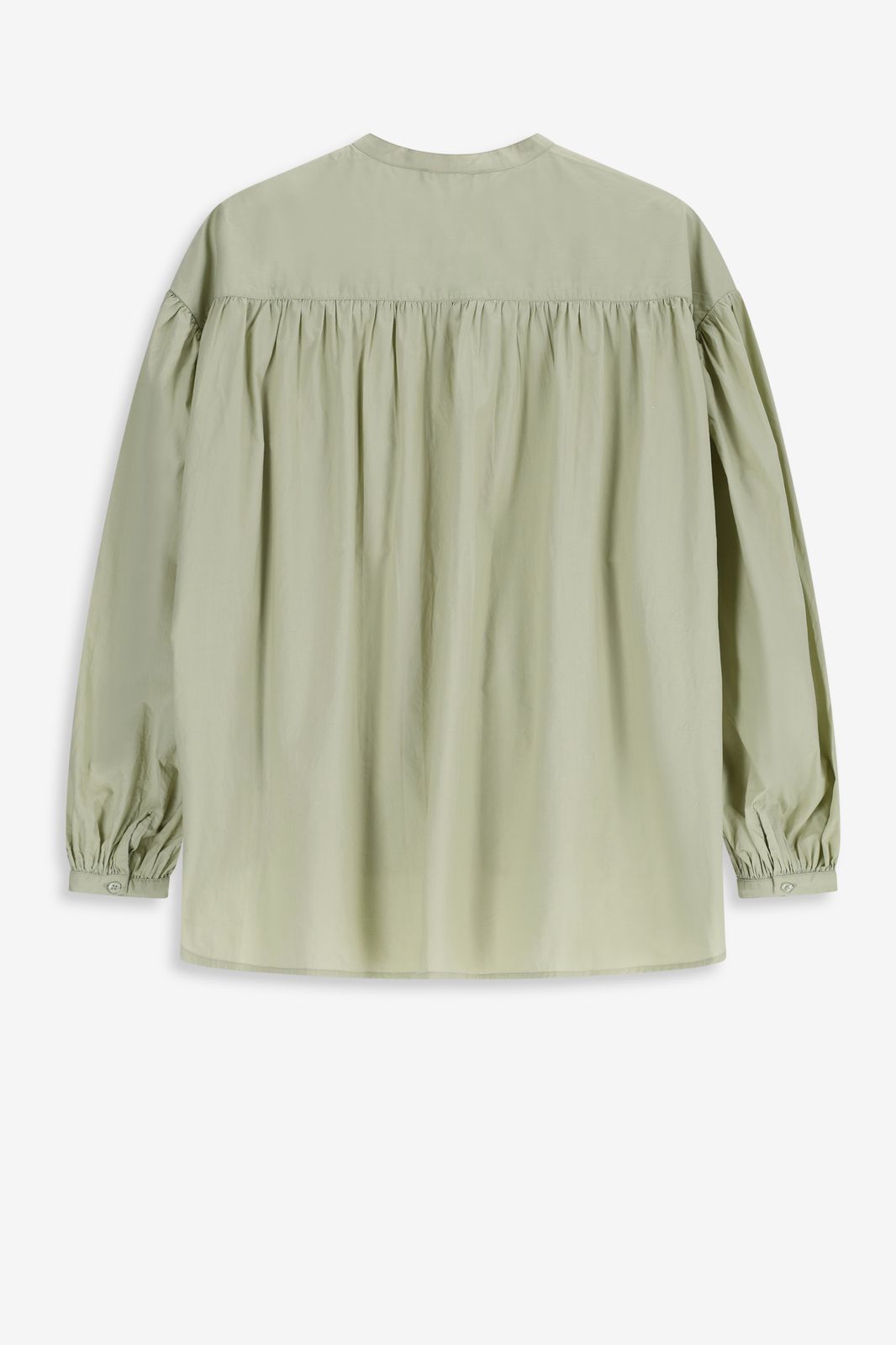 Lichtgroene blouse met borduurwerk