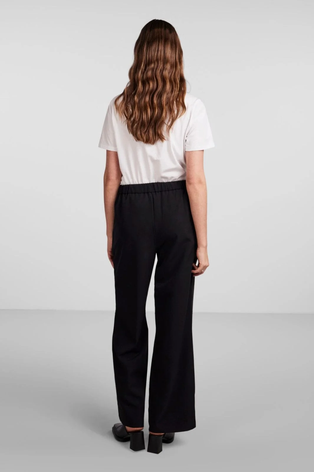 Pieces Pcbossy Wide Plain Pant 4266205 black