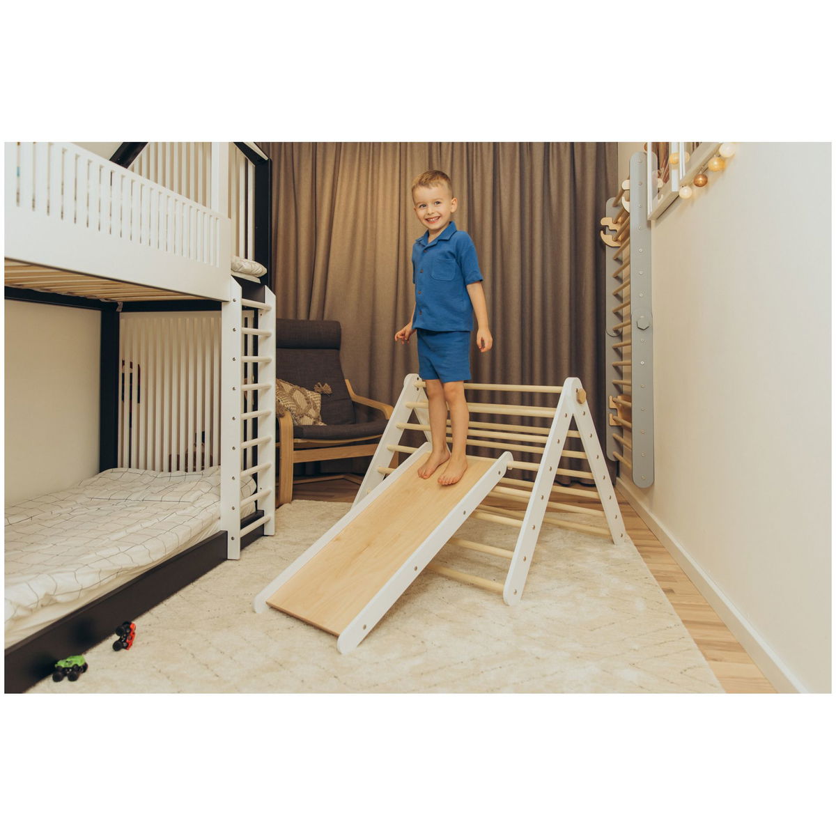 Duck WoodworksDuck Woodworks   Kletterdreieck mit Rutsche white