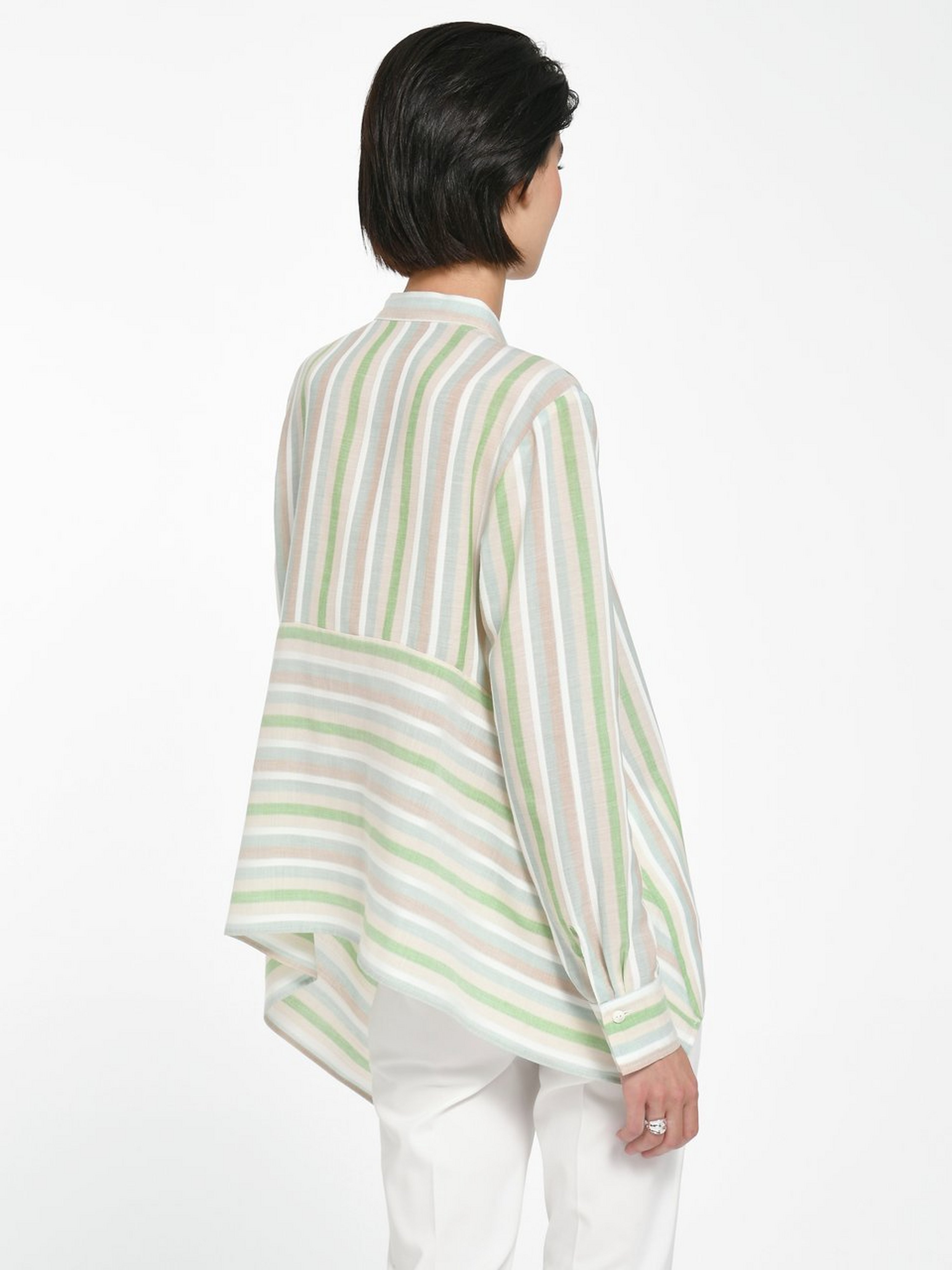 Bluse mit Stehkragen