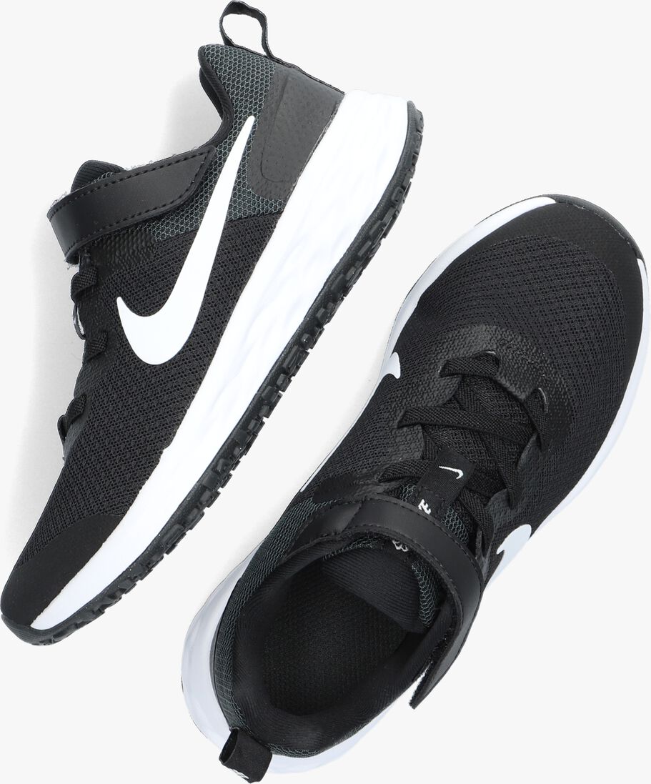 NIKE zwarte nike lage sneakers revolution 6 (psv)