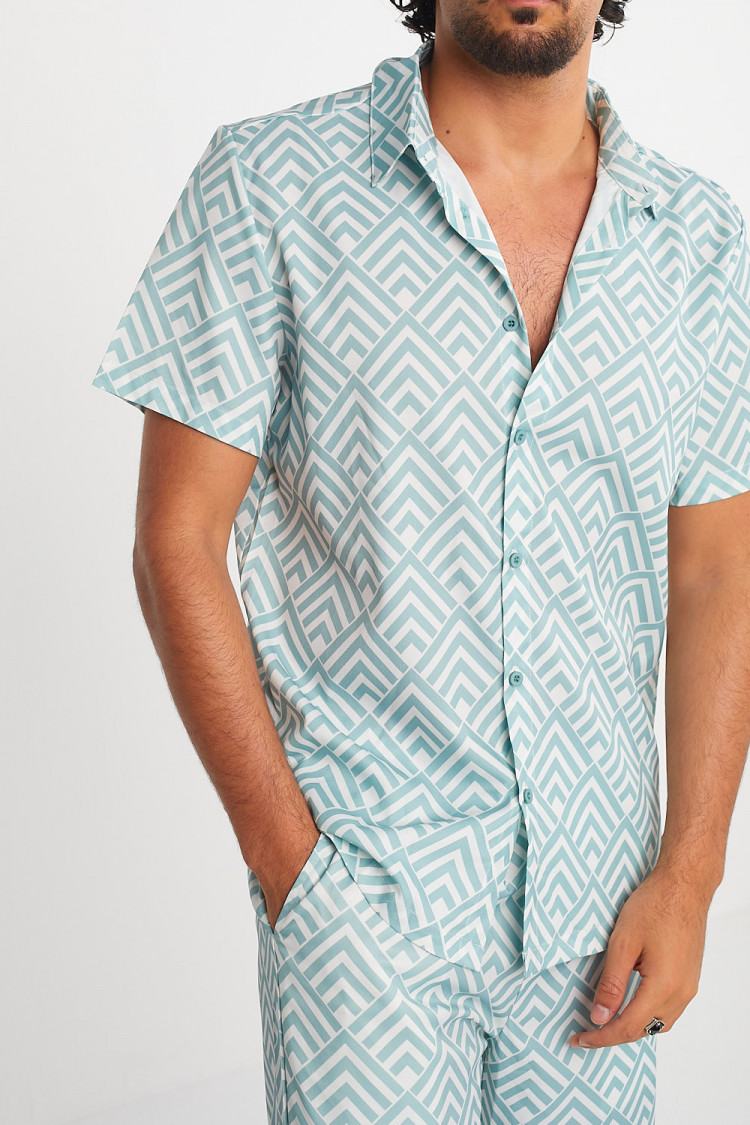 Ensemble 2 pièces chemise + short vert à motif géométrique