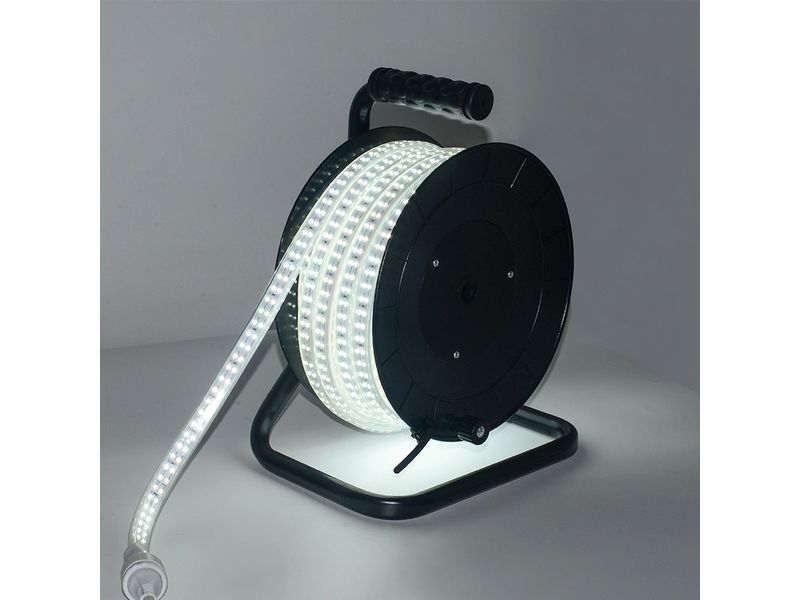 Ekström LED Schlauch Kabelrolle 15 m / IP 55 Für die Bauindustrie entwickelt