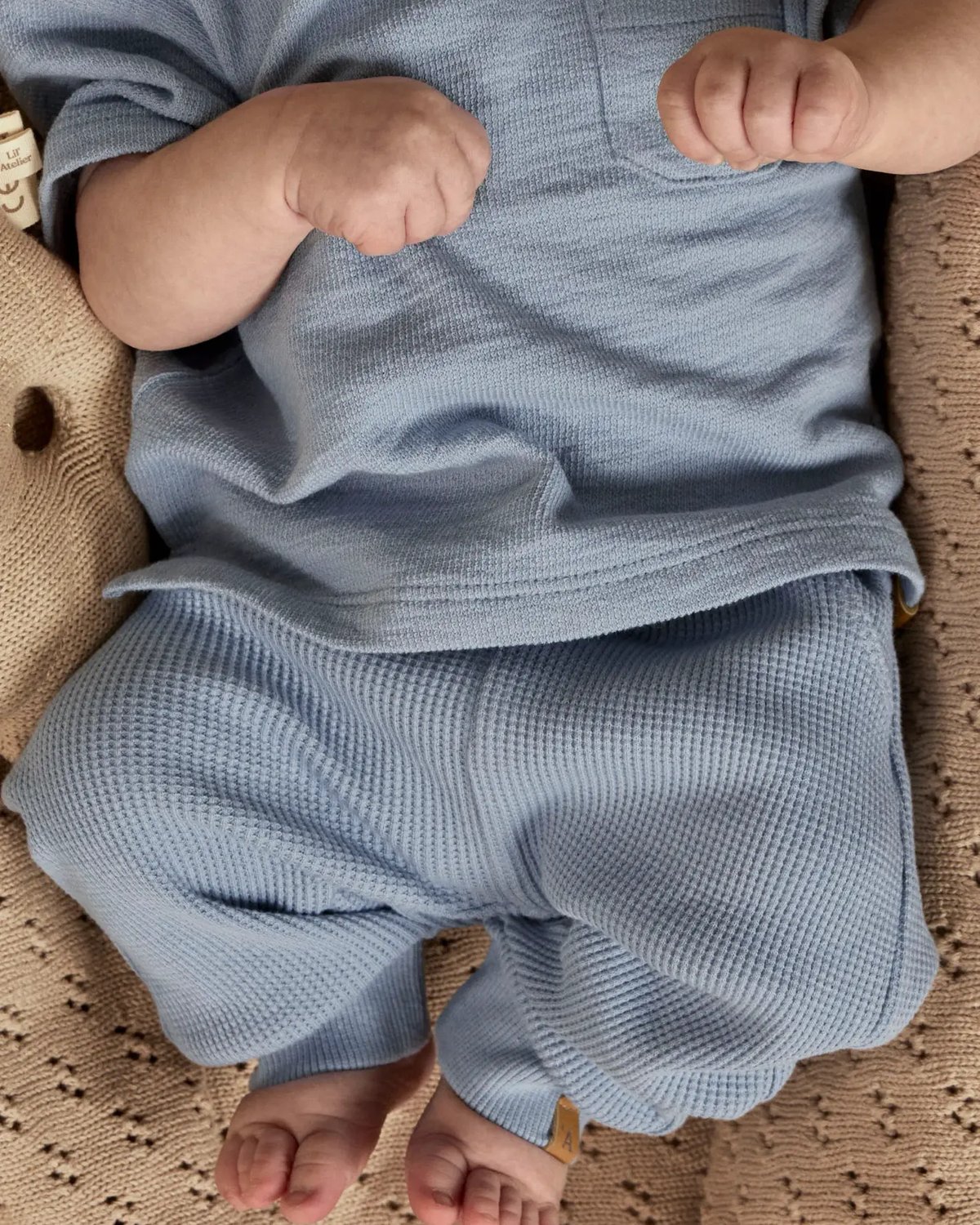 Bukse Baby – Vaffelstruktur i Øko Bomull | NBMHARUN LOOSE SWEAT PANT LIL