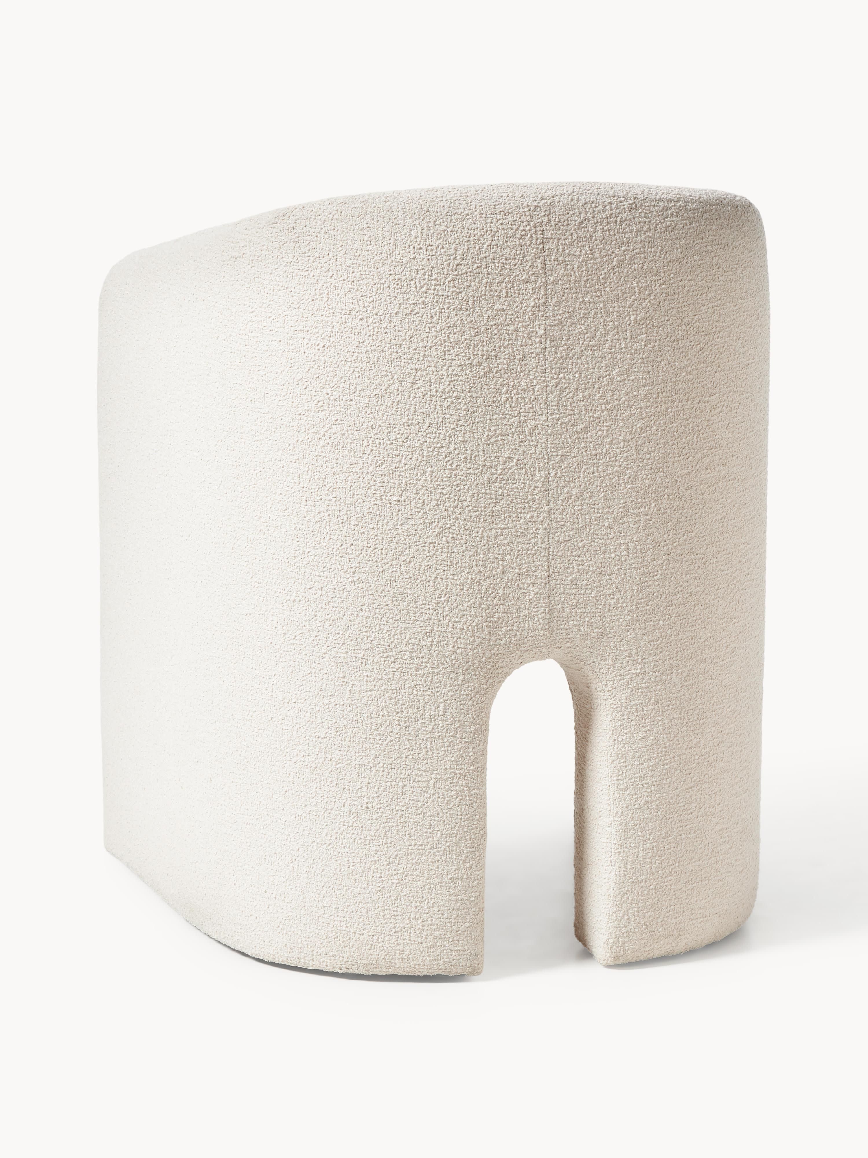 Bouclé armstoel Mairo