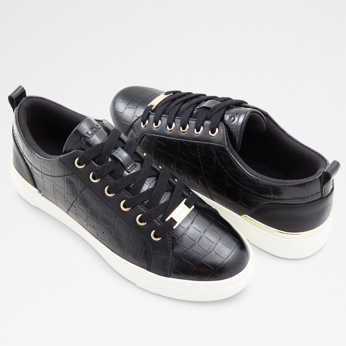 Dilathielle Black Women Low top sneakers