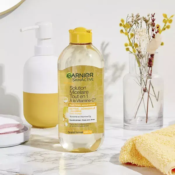 Garnier SkinActive Solução Micelar Tudo-em-1 Vitamina C Pele Opaca 400ml