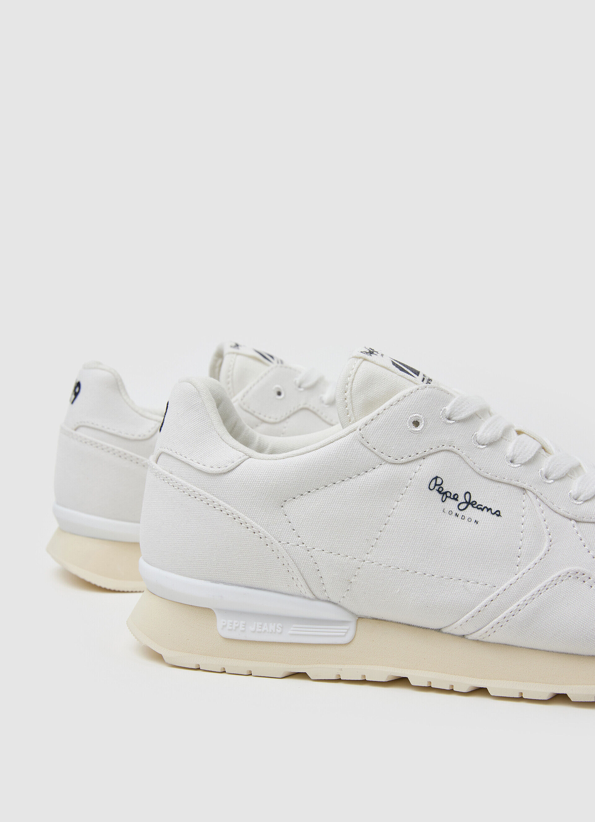 Tênis retrô britânico ecológico - branco-creme