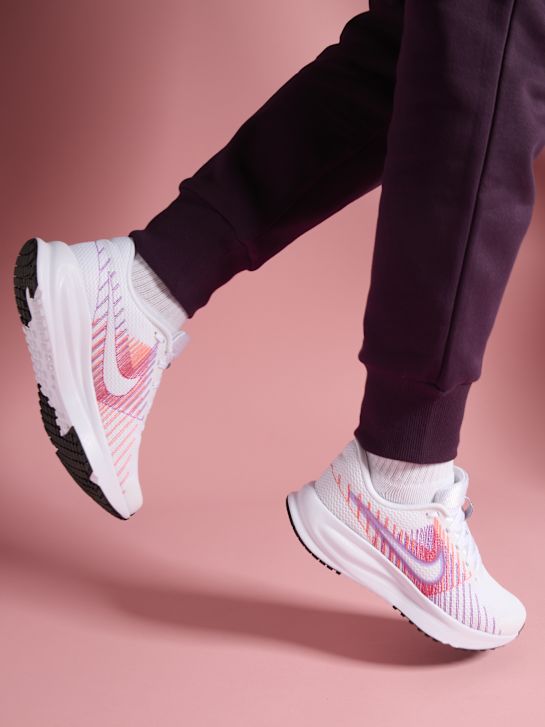 Nike W RUN DEFY Laufschuh Weiss