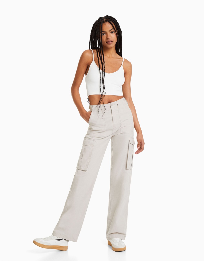 Top cropped de alças finas