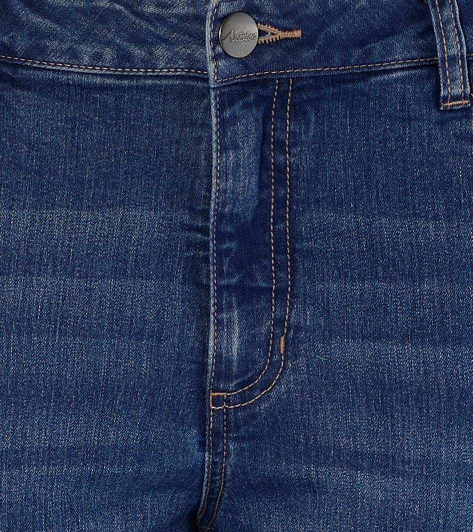 Aniston PLUS Straight-Jeans , mit leichtem Used-Effekt