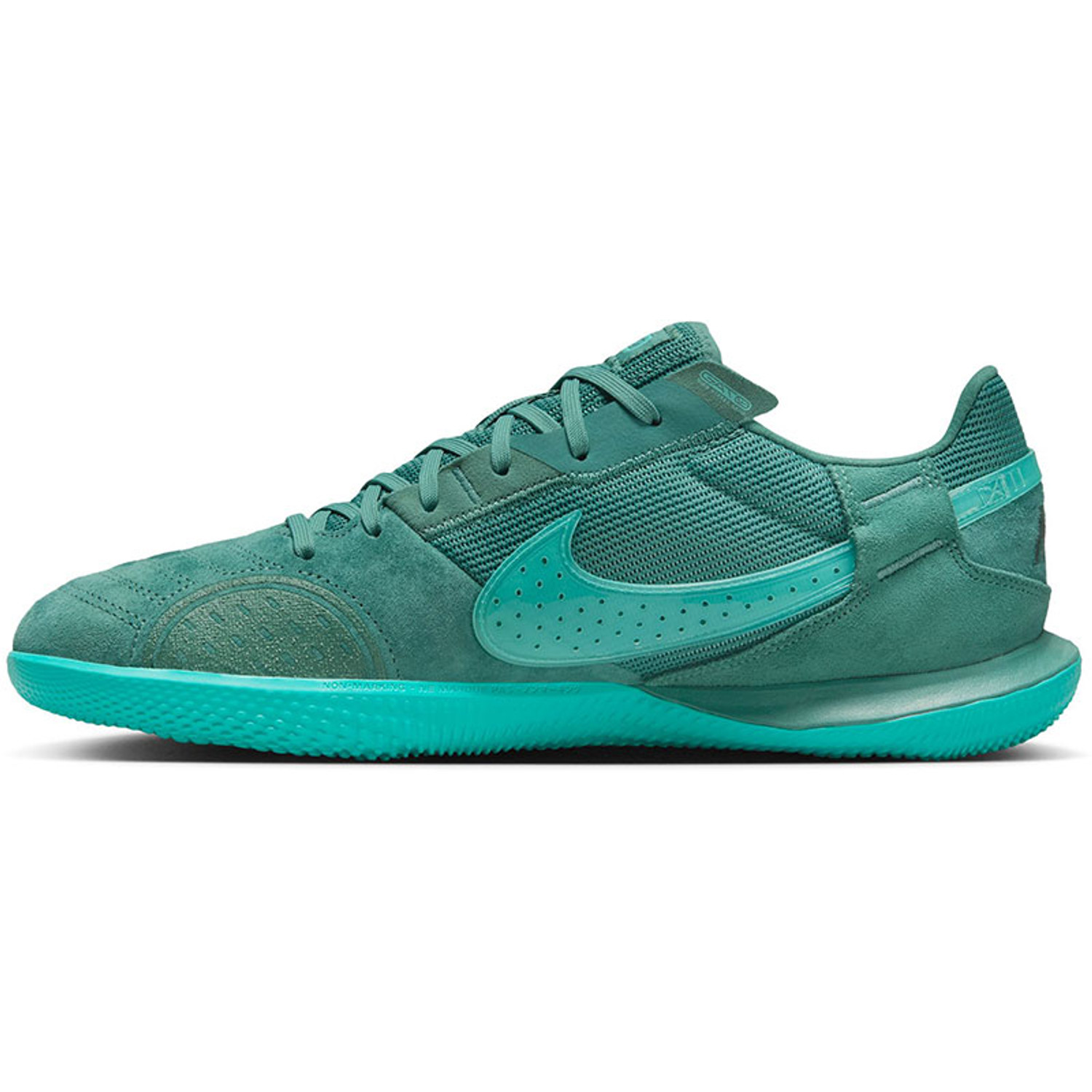 Nike Street Gato