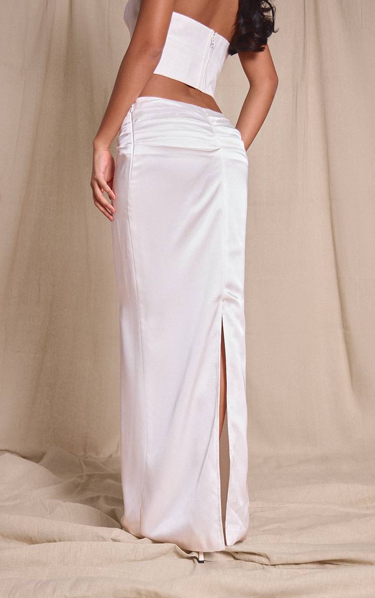 Blanc Jupe Longue Asymétrique En Satin Premium Avec Taille Froncée