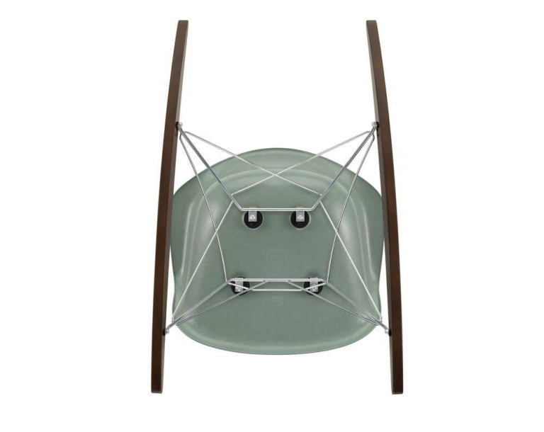 Vitra Eames RAR Fiberglass schommelstoel esdoorn donker, parchment