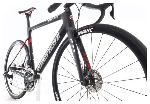 Produit reconditionné · Mendiz Infinit F11 Carbone AXS 12V · Noir / Vélo de route / Mendiz | Très bon état