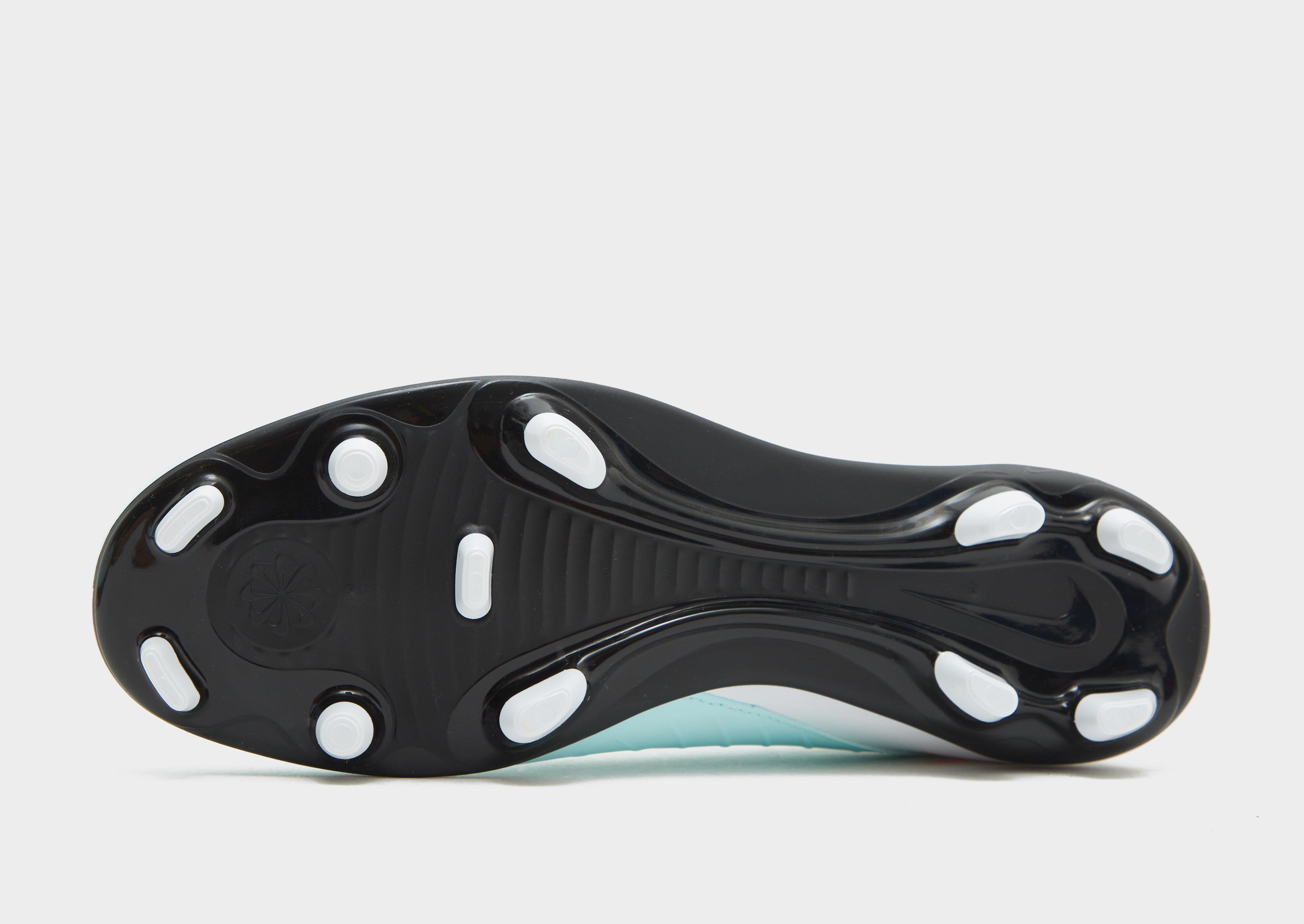 Nike Phantom GX 2 Club FG