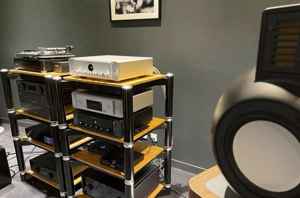 Marantz Model 40n Silver Amplis hi-fi stéréo