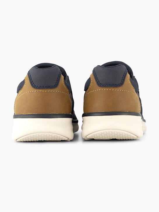 Easy Street Slip-on sneaker