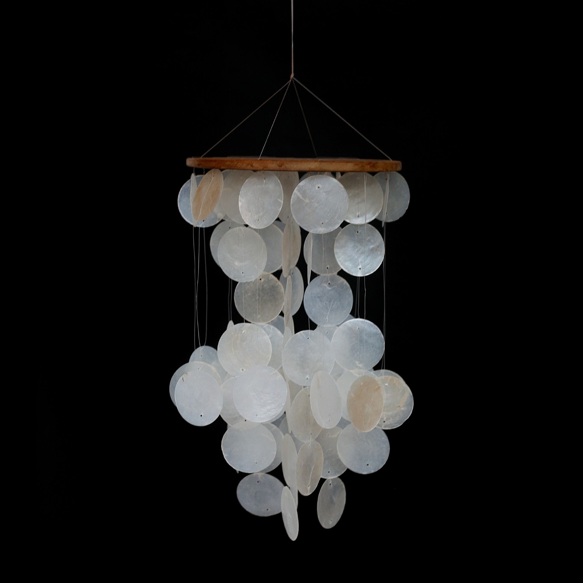 Windspiel aus Perlmutt, natur-weiß, H 40 cm, Ø 20 cm günstig bestellen
