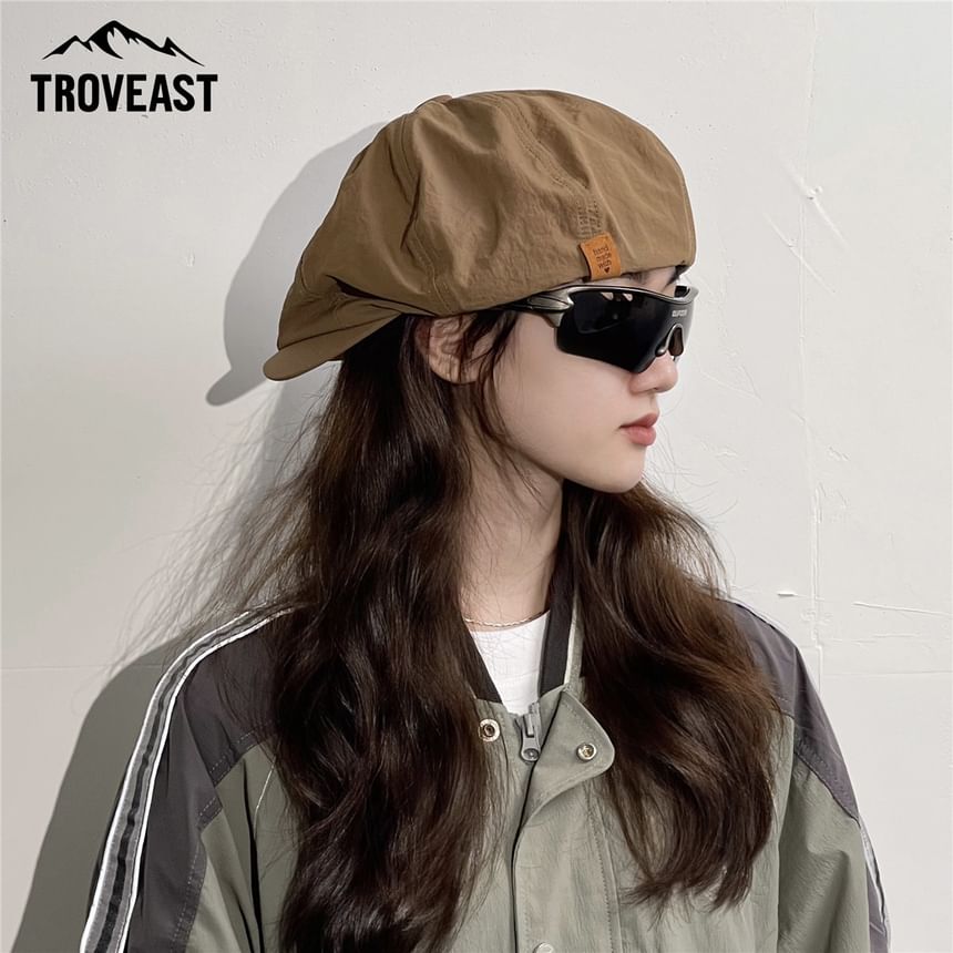 Trovelst - Effen krantenjongenspet