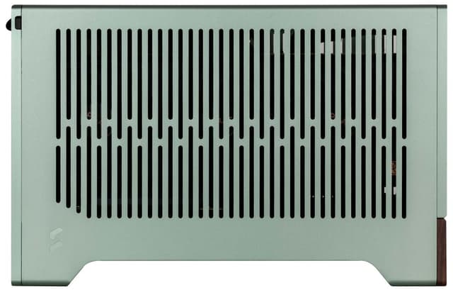 PCSpecialist Terra 100 R7-7X3D/16/1TB/4070S gaming computer (Jade)