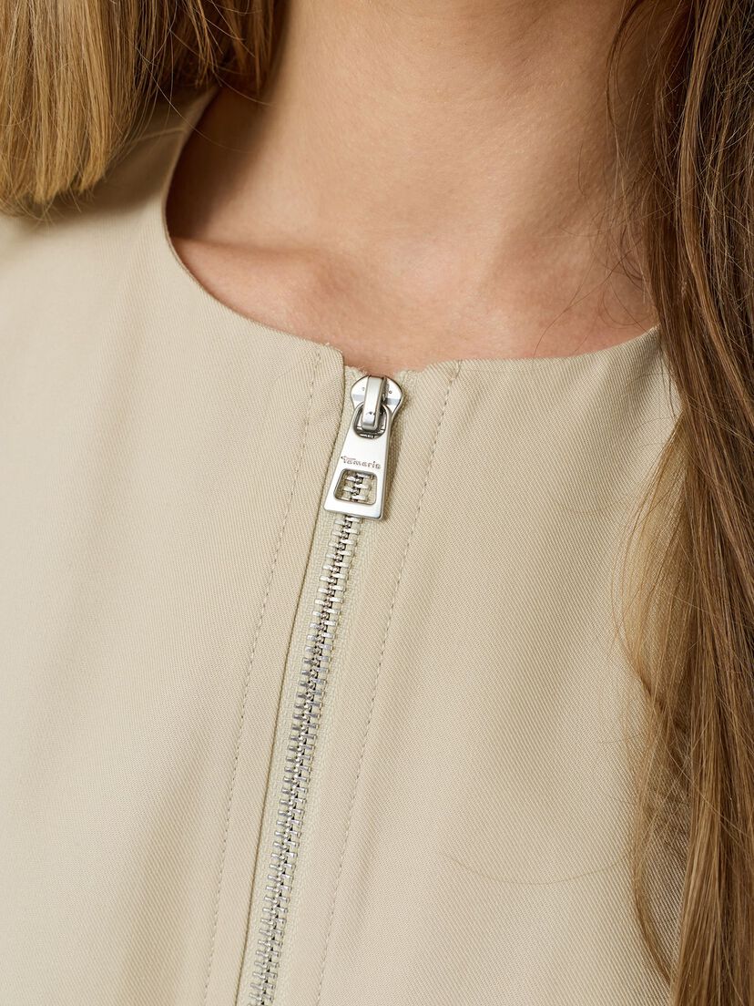 vest - beige