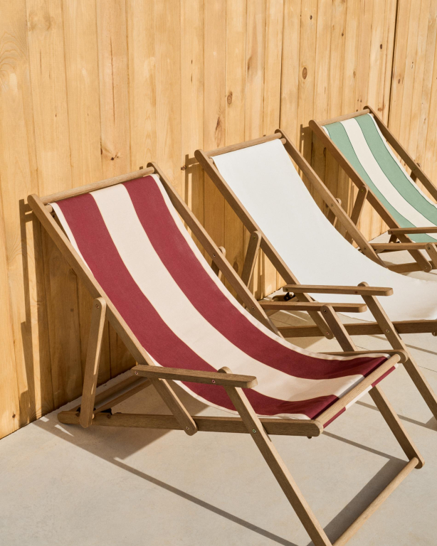 Kave Home Vilara strand klapstoel zwart