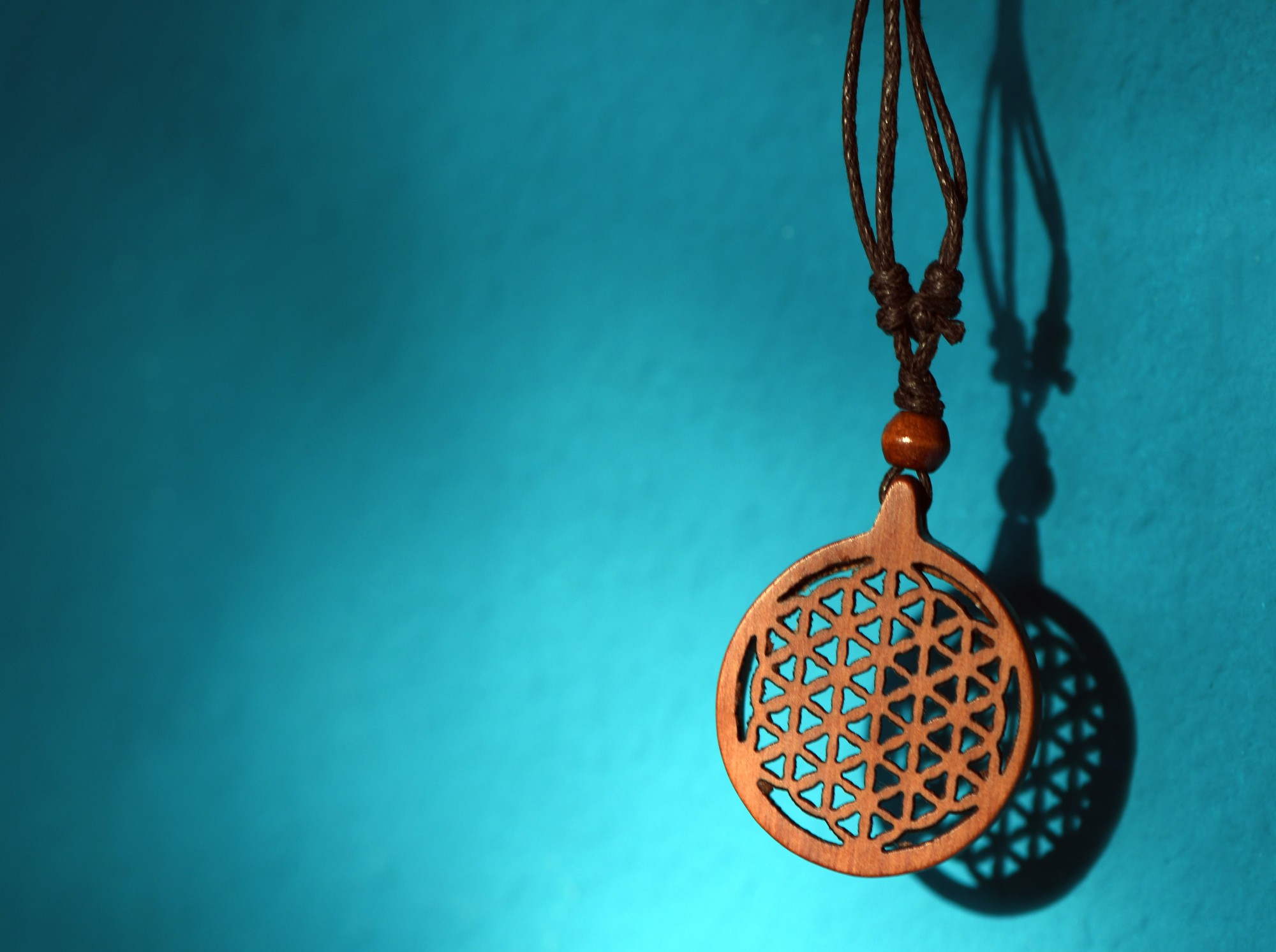 Halskette 'Flower of Life', Hartholz, Ø 4 cm, L 40 - 75 cm günstig bestellen