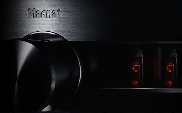 Magnat MA 900 Amplis hi-fi stéréo